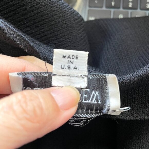 Vintage St John Black Santana Wool Knit Long Cardigan - 10/Medium 🇺🇸 - Picture 9 of 13